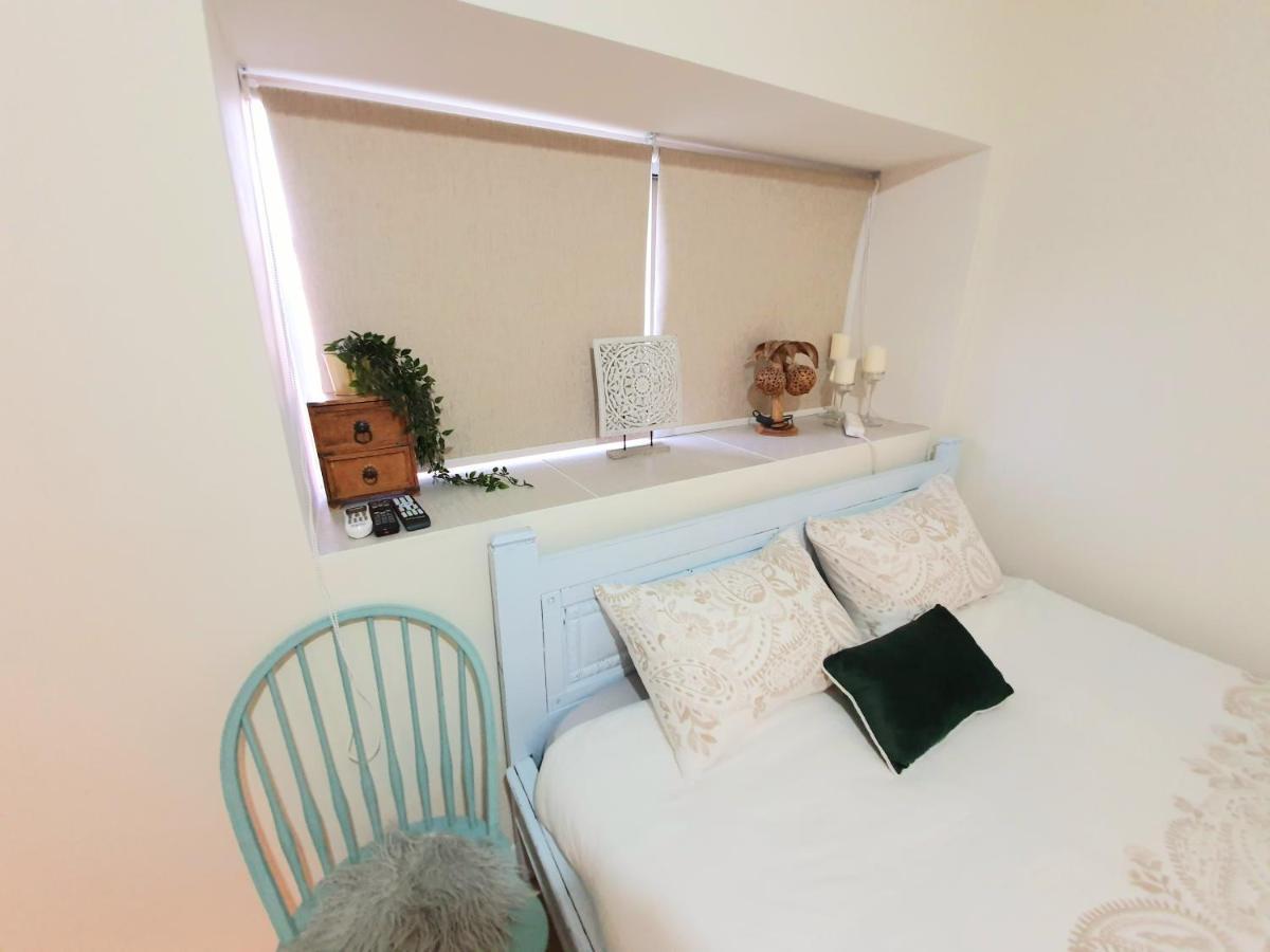 Sunshine Suite Boutique Only 5 Min Walk To The Beach - By Seaelo Eilat Exteriör bild