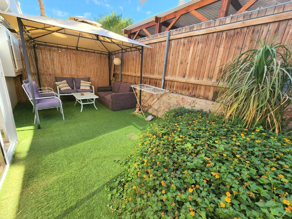 Sunshine Suite Boutique Only 5 Min Walk To The Beach - By Seaelo Eilat Exteriör bild