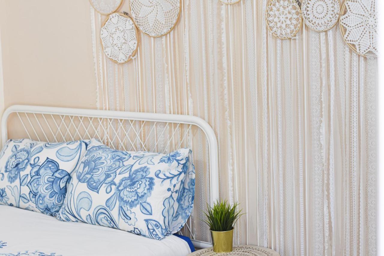 Sunshine Suite Boutique Only 5 Min Walk To The Beach - By Seaelo Eilat Exteriör bild